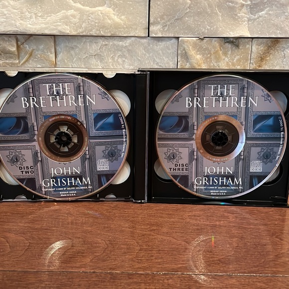 John Grisham Audiobook - Picture 6 of 8